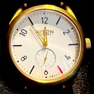 Nixon Amuse women’s watch